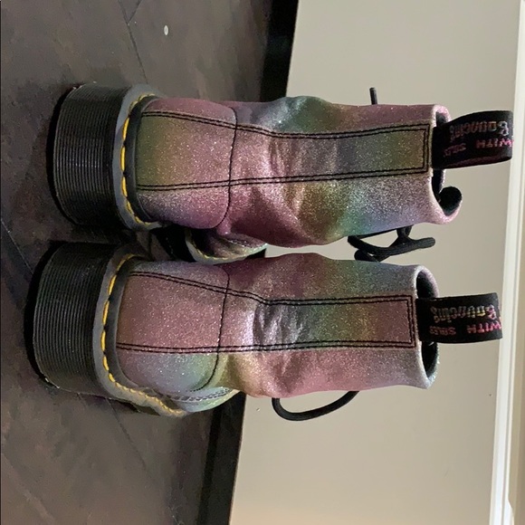 Dr. Martens - Picture 2 of 3